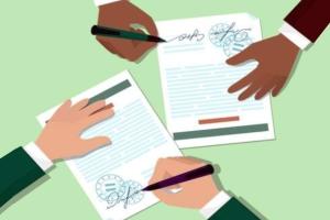 Best Practices for Handling an International Contract Extension