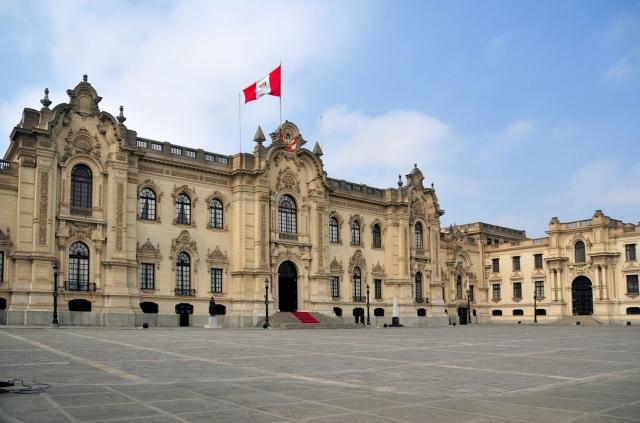 Image shows government palace in Lima, Peru
